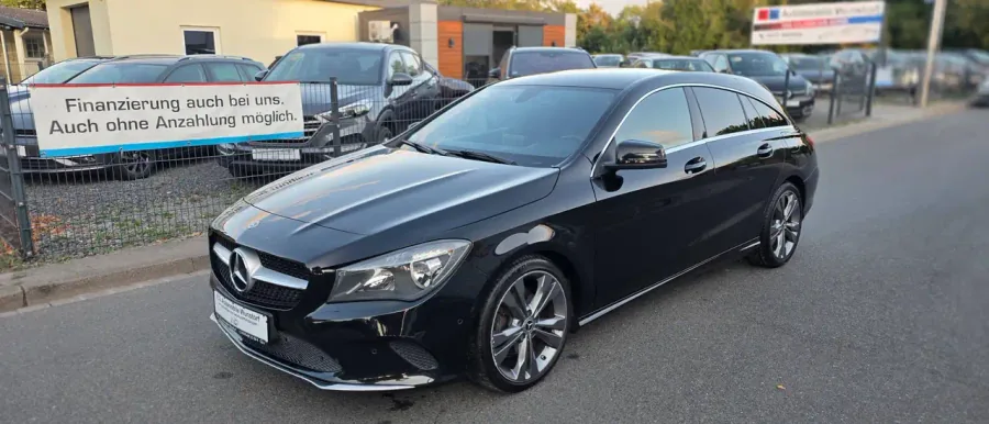 Mercedes-Benz CLA 220